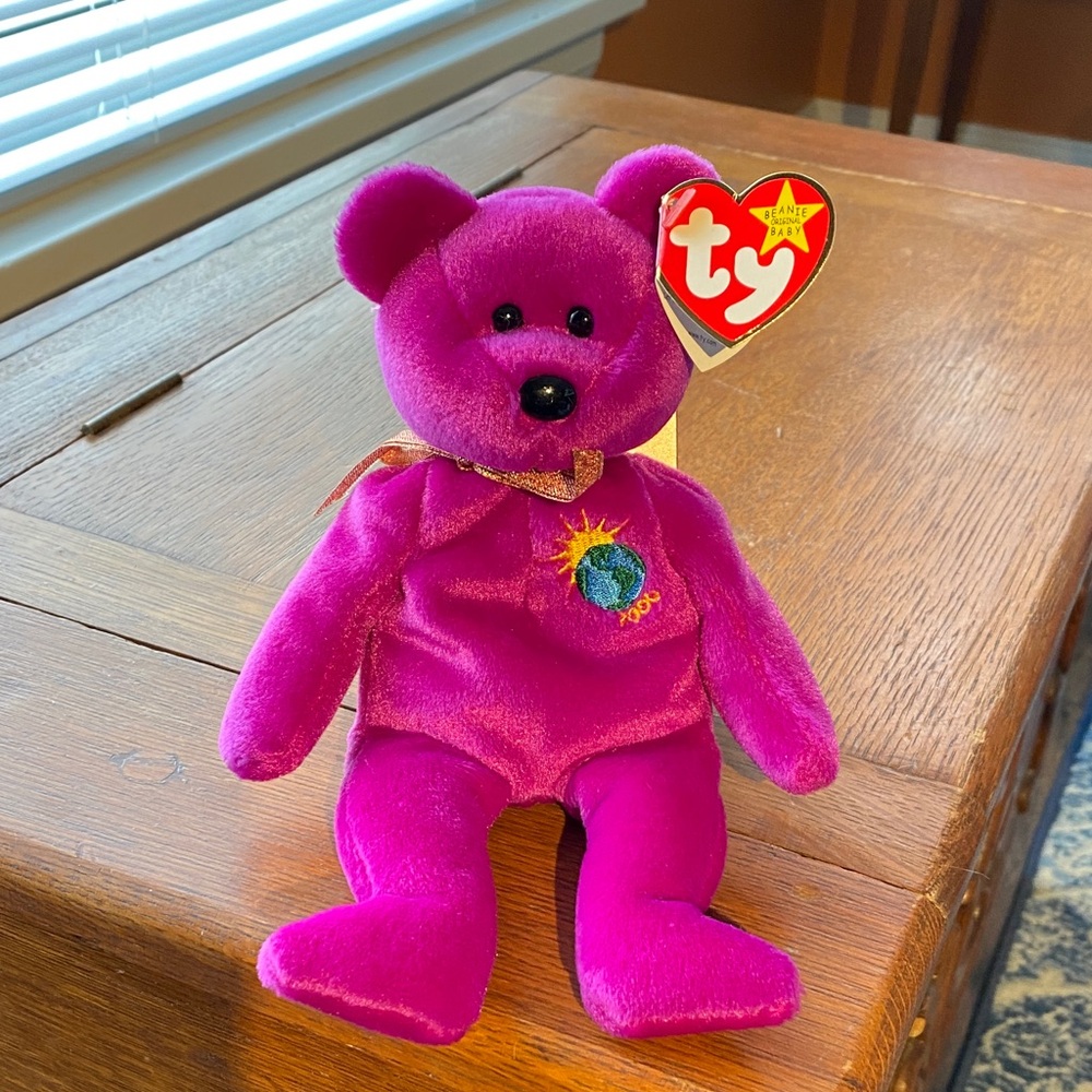 Ty Fuchsia Plush Bear with Earth Patch “Millennium” January 1,1999